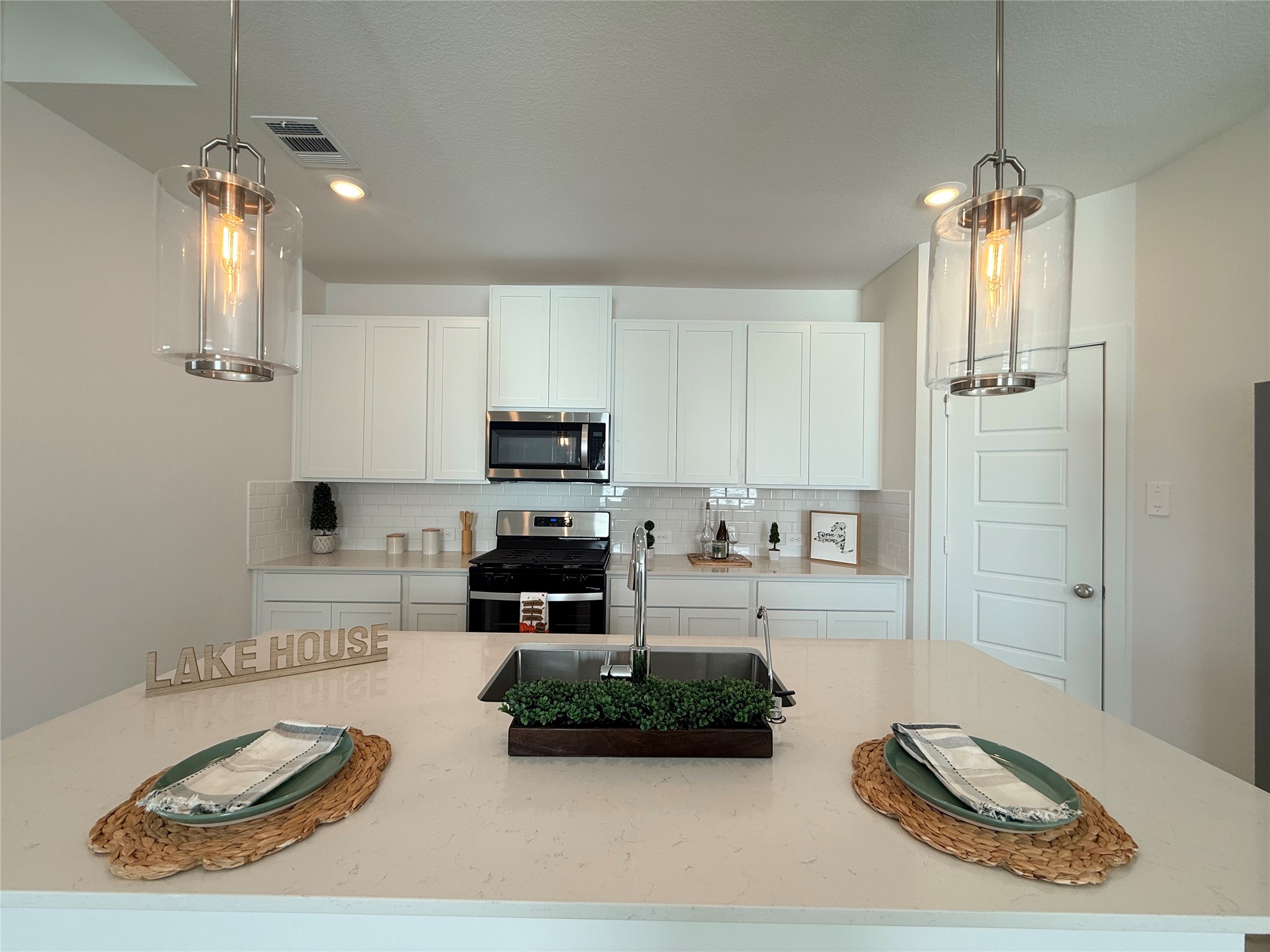 16262 Parish Pointe Court Property Photo 35