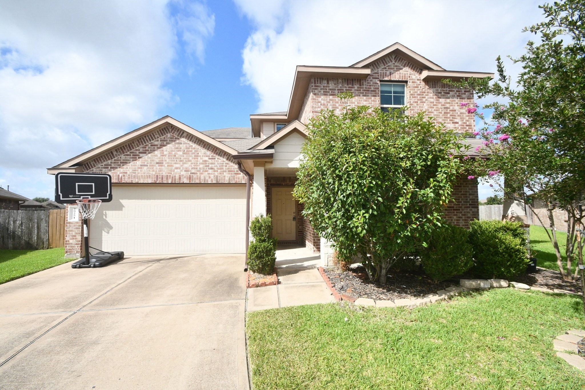 29251 Jacobs River Drive Property Photo 1