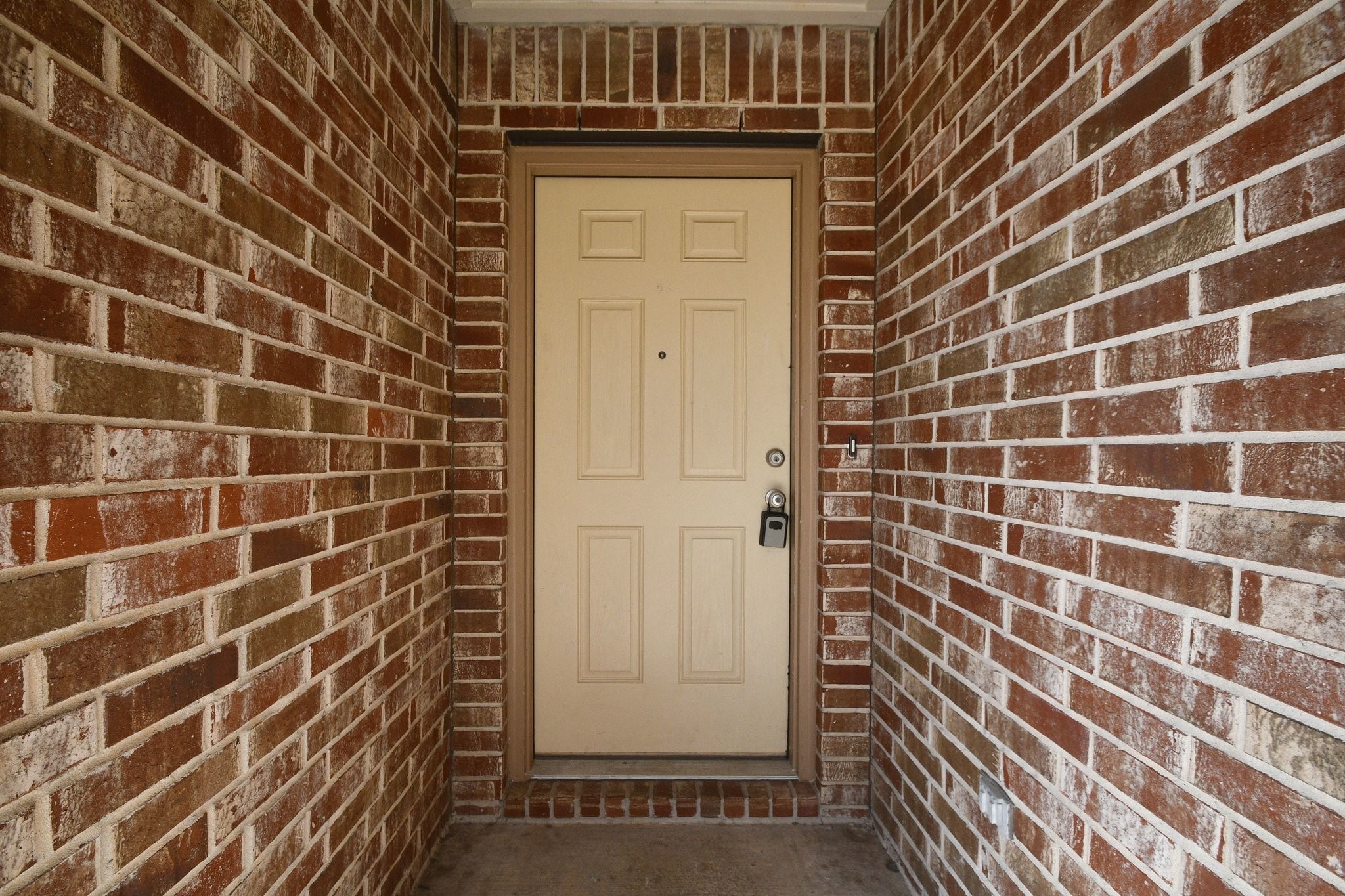 29251 Jacobs River Drive Property Photo 7