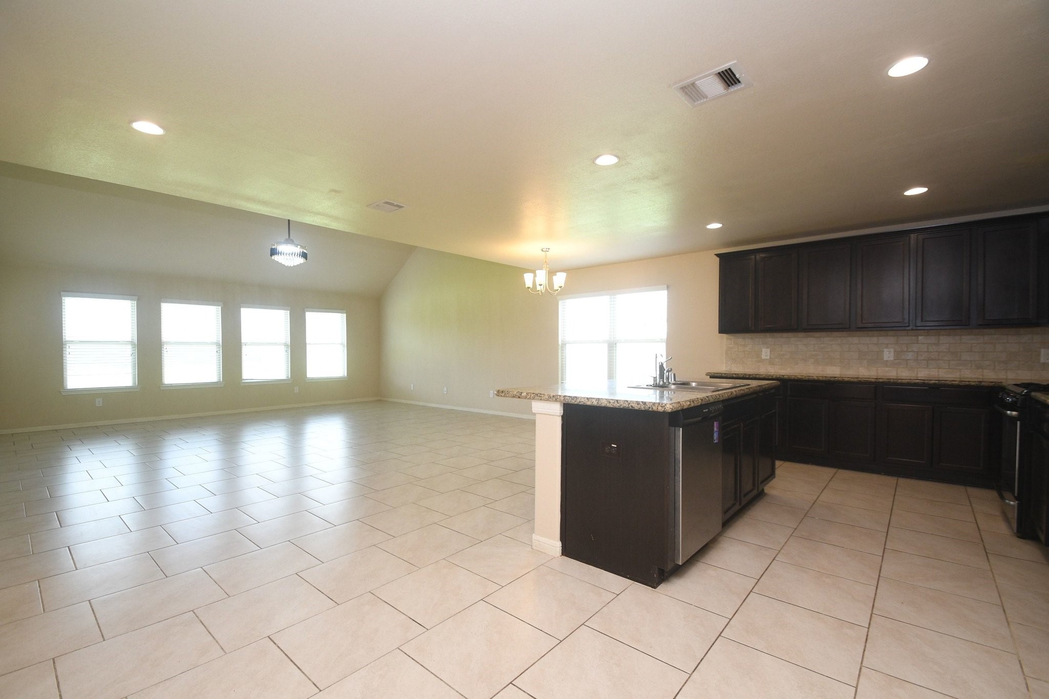 29251 Jacobs River Drive Property Photo 11