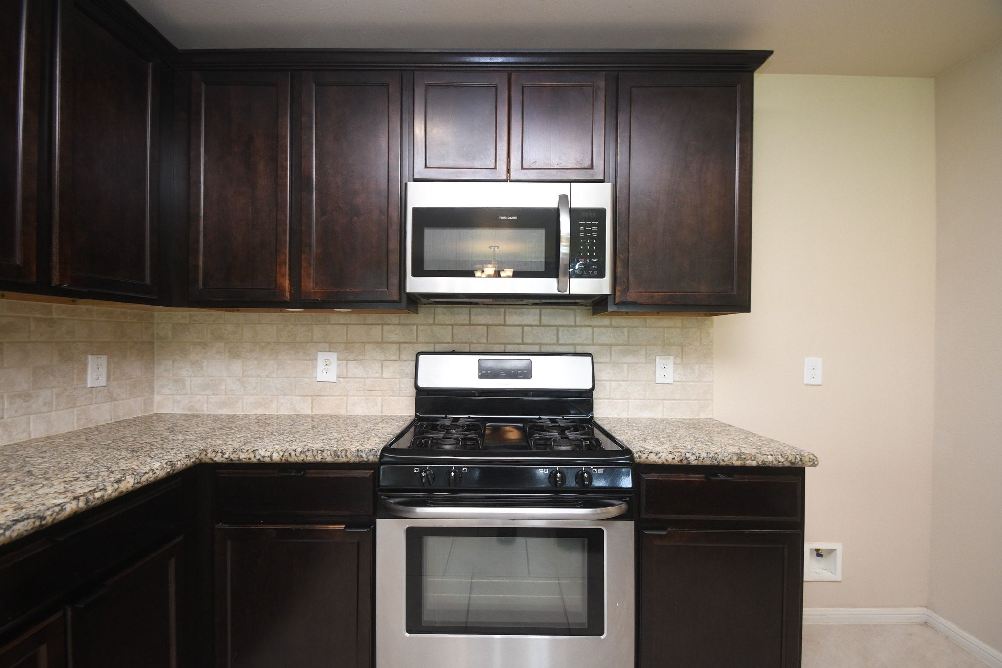 29251 Jacobs River Drive Property Photo 16