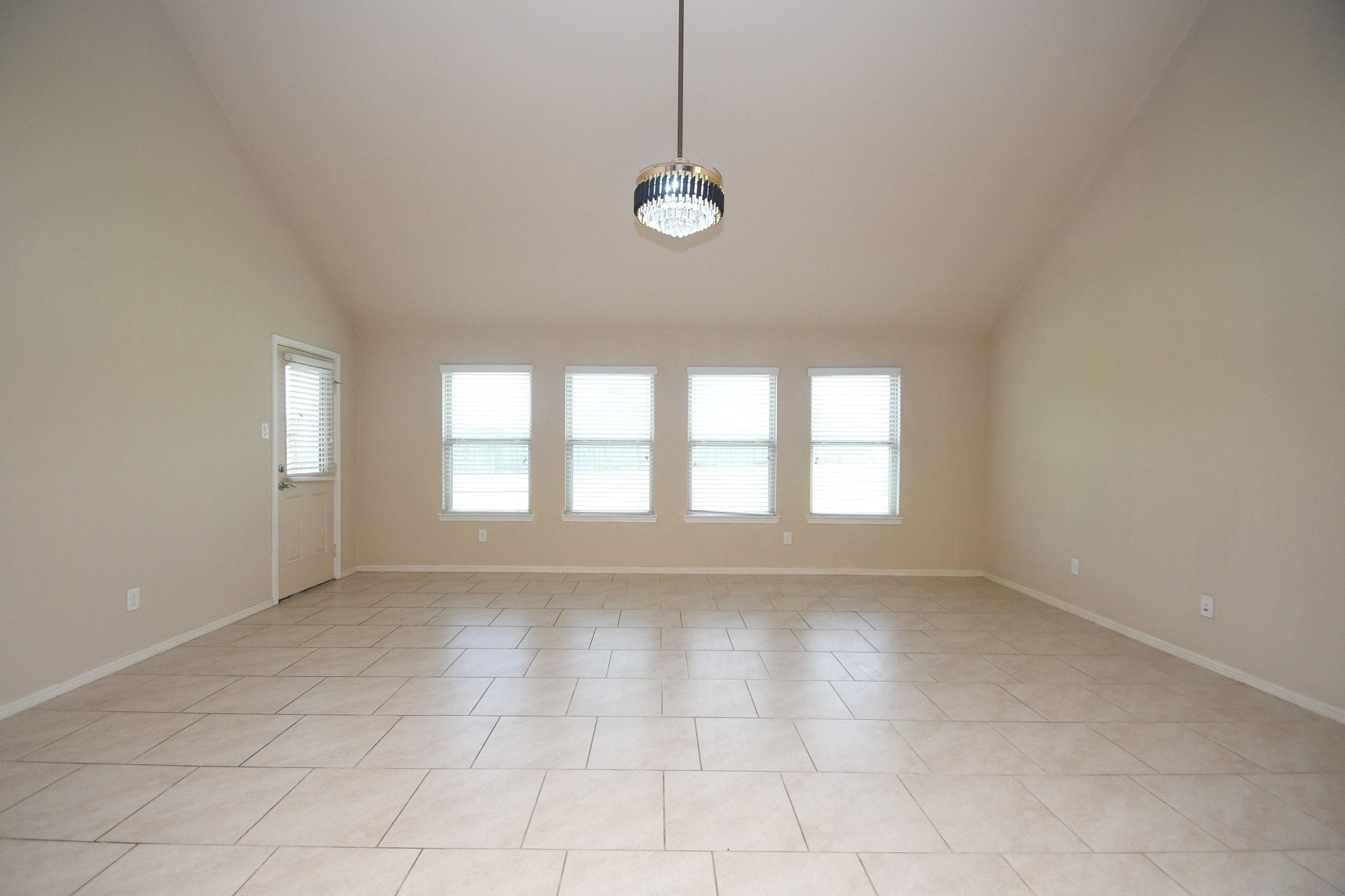 29251 Jacobs River Drive Property Photo 32