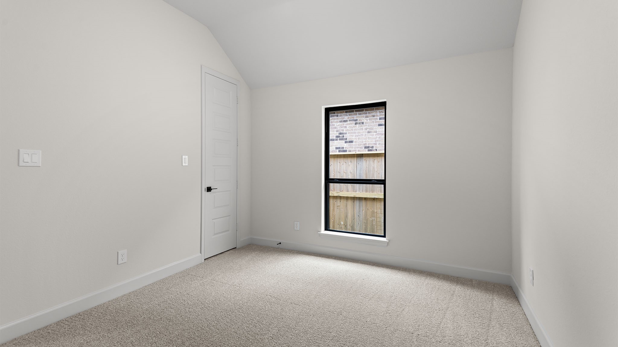 5307 Deer Valley Court Property Photo 12