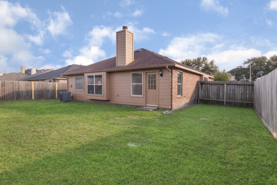 1114 N Magnolia Dale Drive Property Photo 22