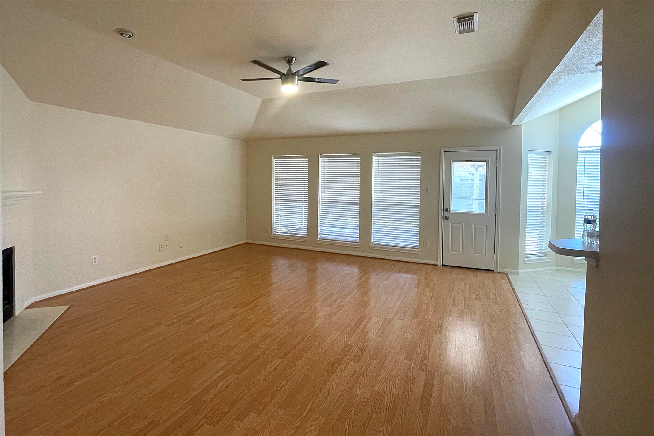 9502 Coast Bridge Street Property Photo 4