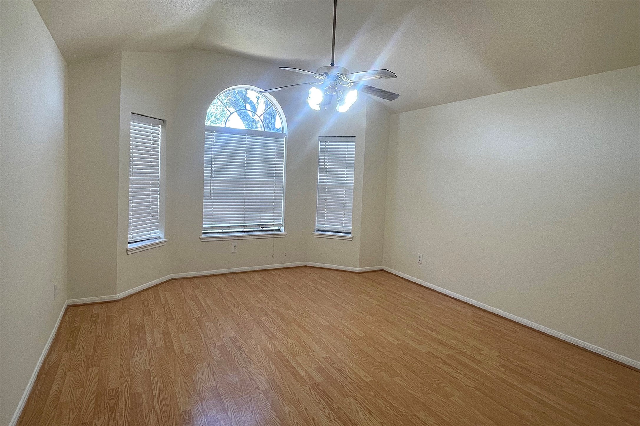 9502 Coast Bridge Street Property Photo 9