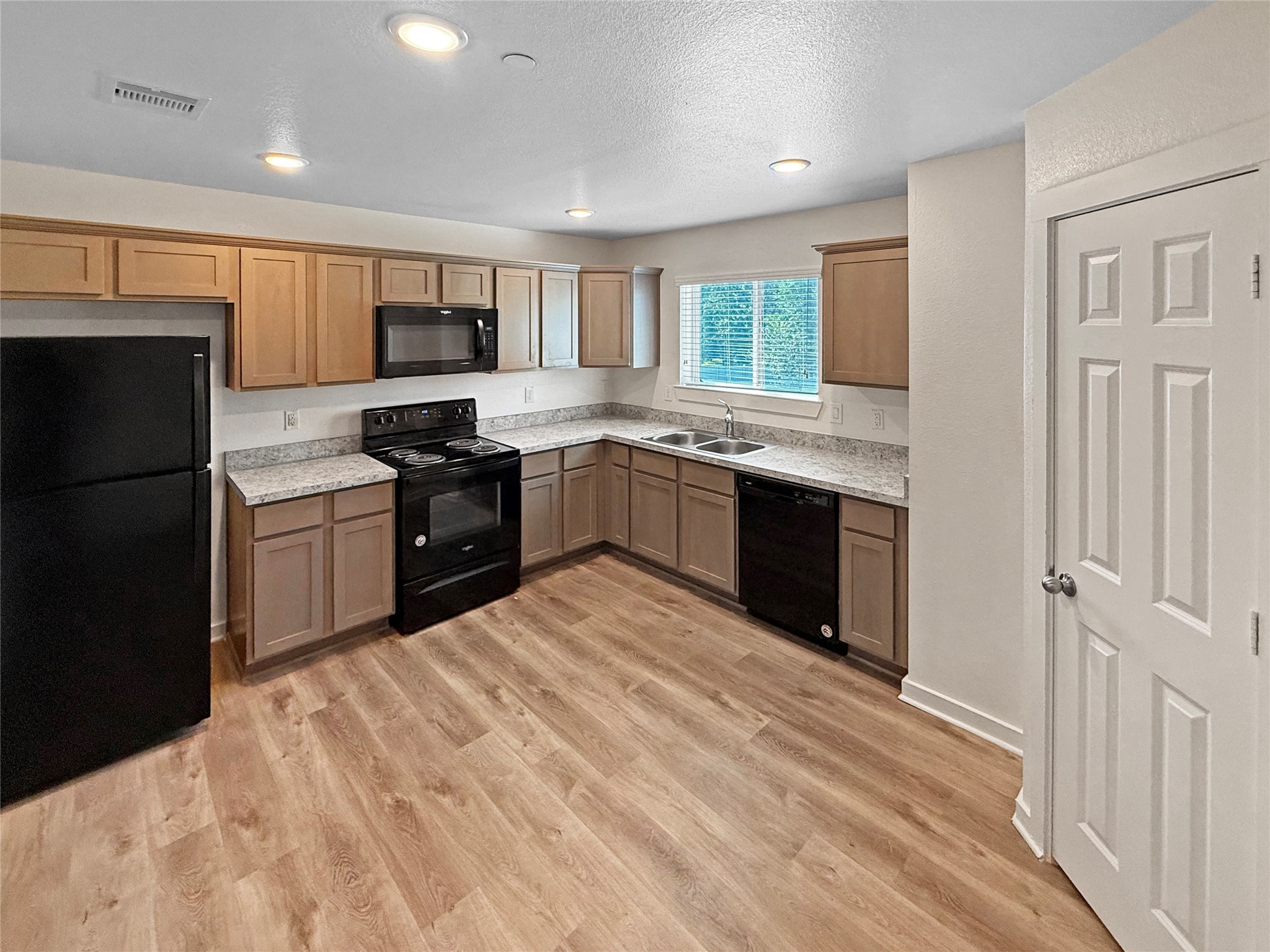 12603 Telge Road 14a-d Property Photo 8