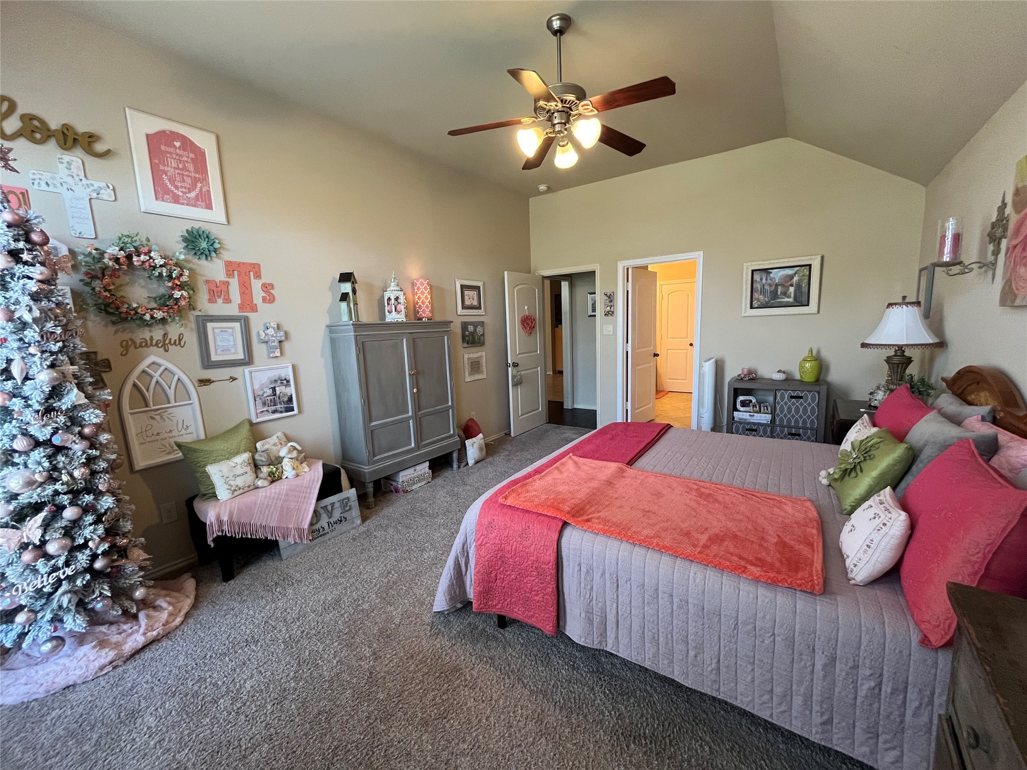 11127 E Lakes Gable Drive Property Photo 10