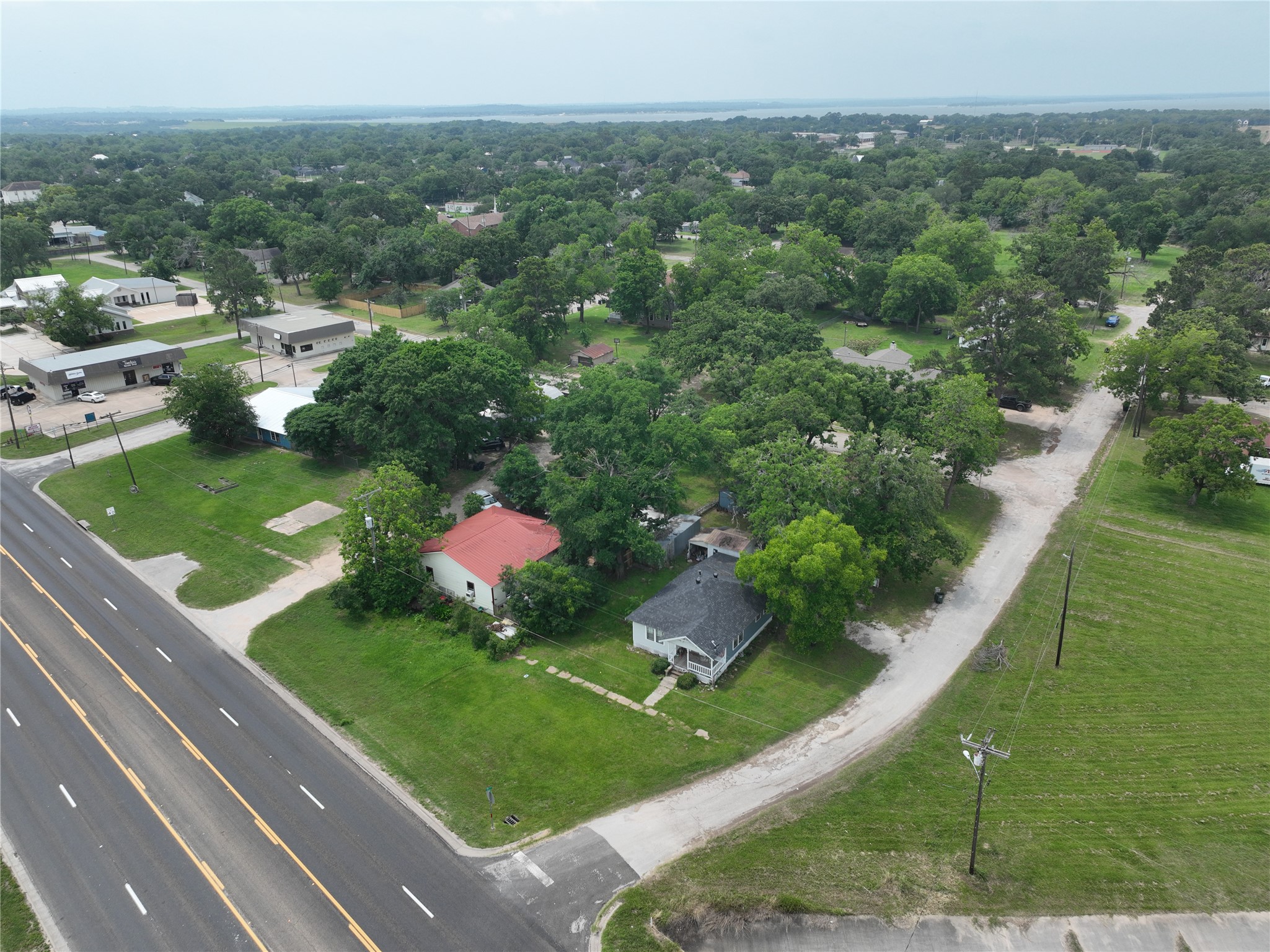17066 State Highway 36 S Property Photo 3