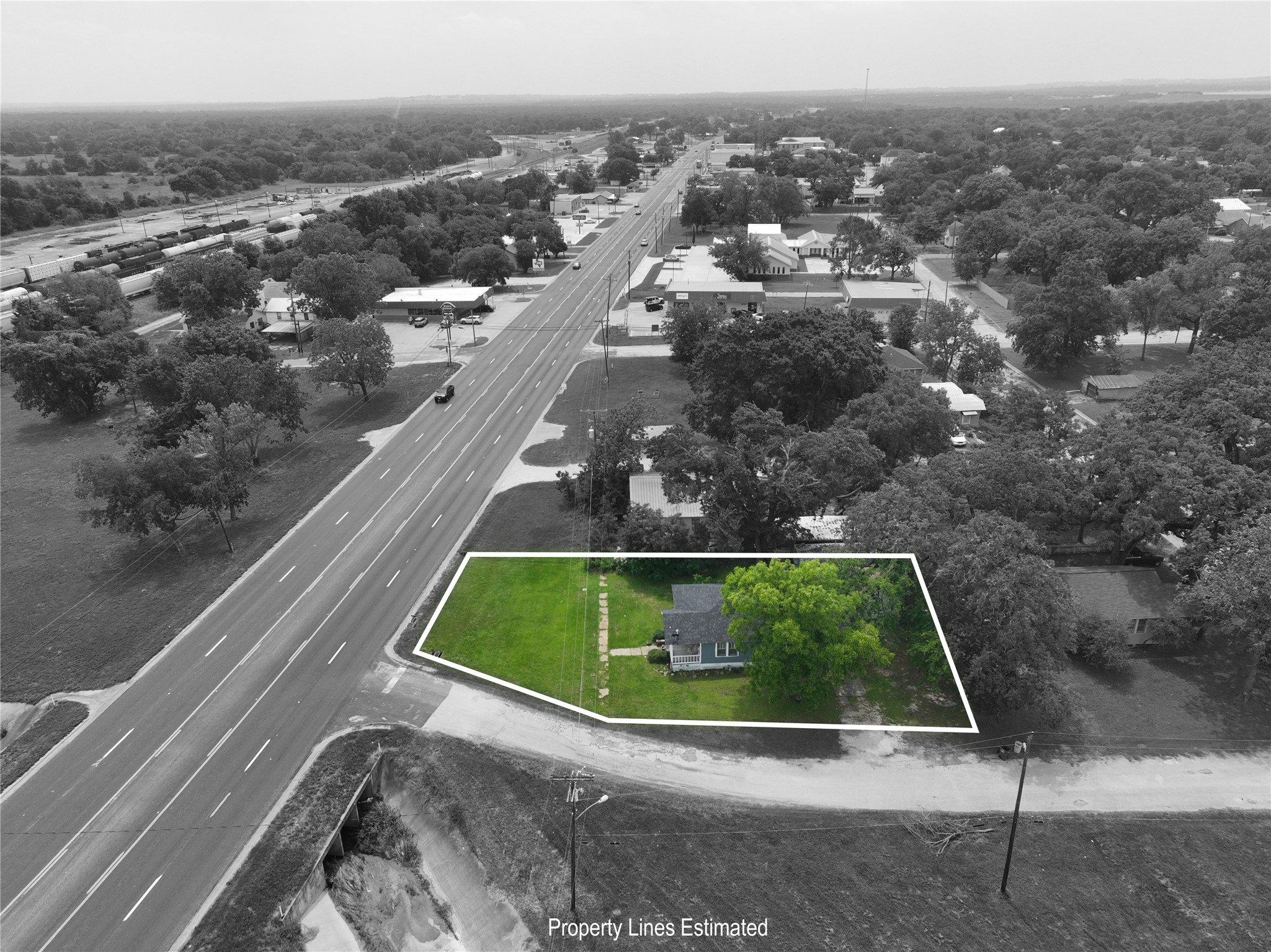 17066 State Highway 36 S Property Photo 6