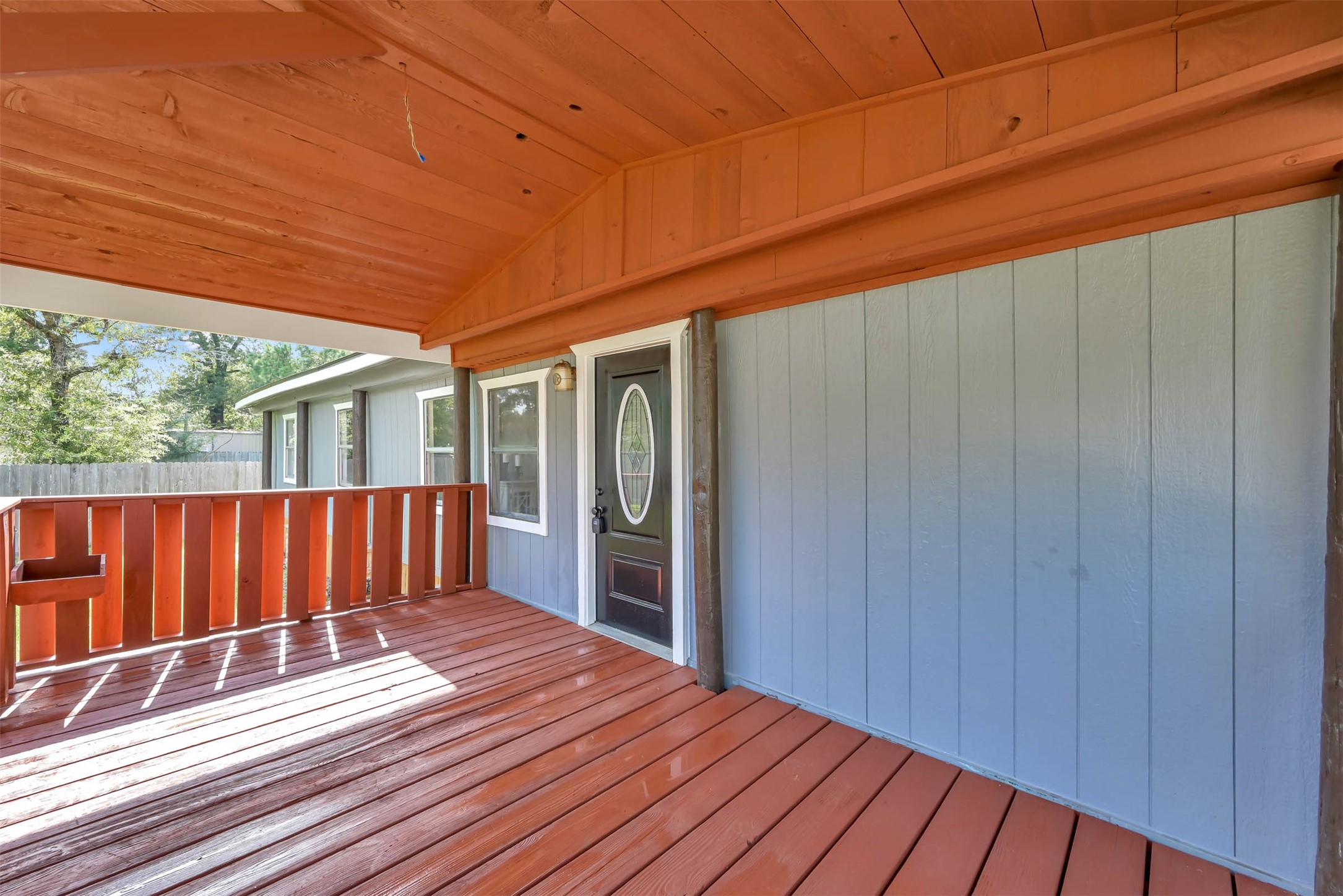 11636 Old Oaks Lane Property Photo 2