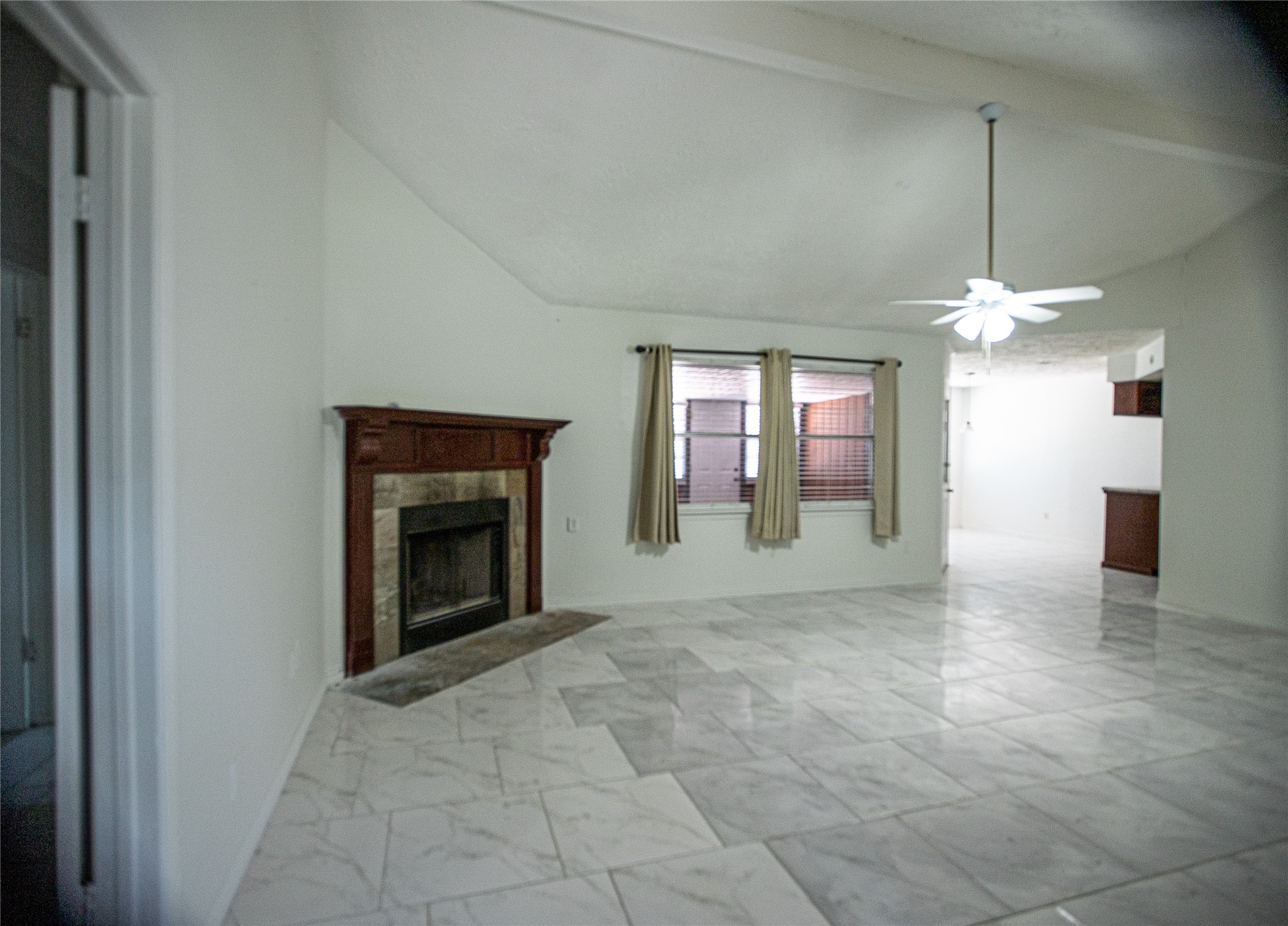 23115 Bright Star Drive Property Photo 4