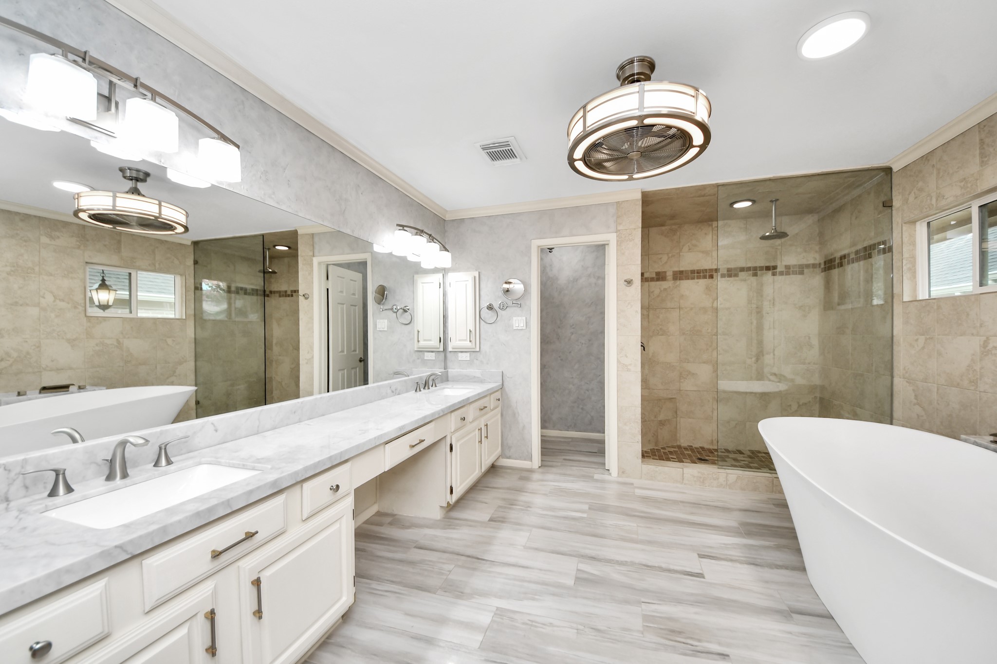 3110 Amesbury Court Property Photo 18