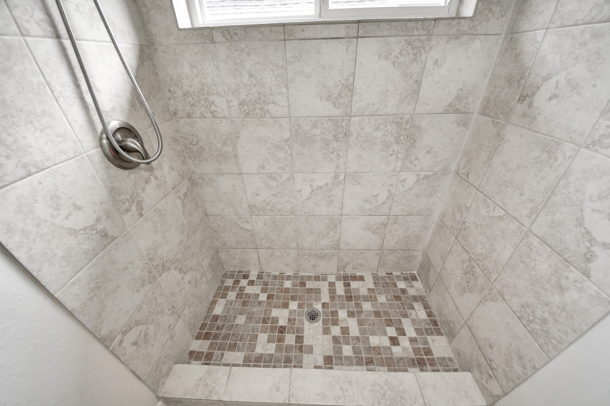 3110 Amesbury Court Property Photo 21