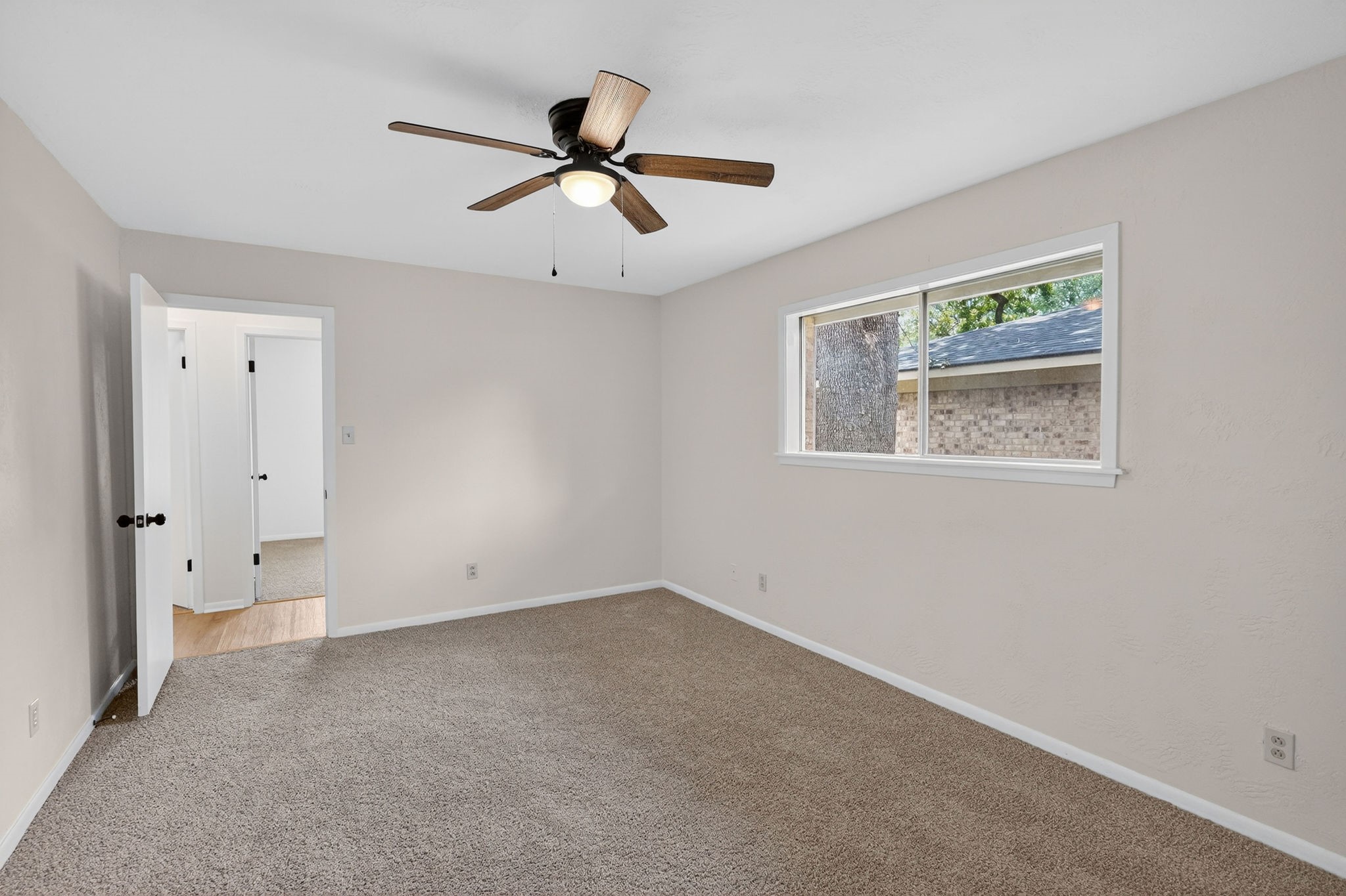 4502 Old Hearne Road Property Photo 24