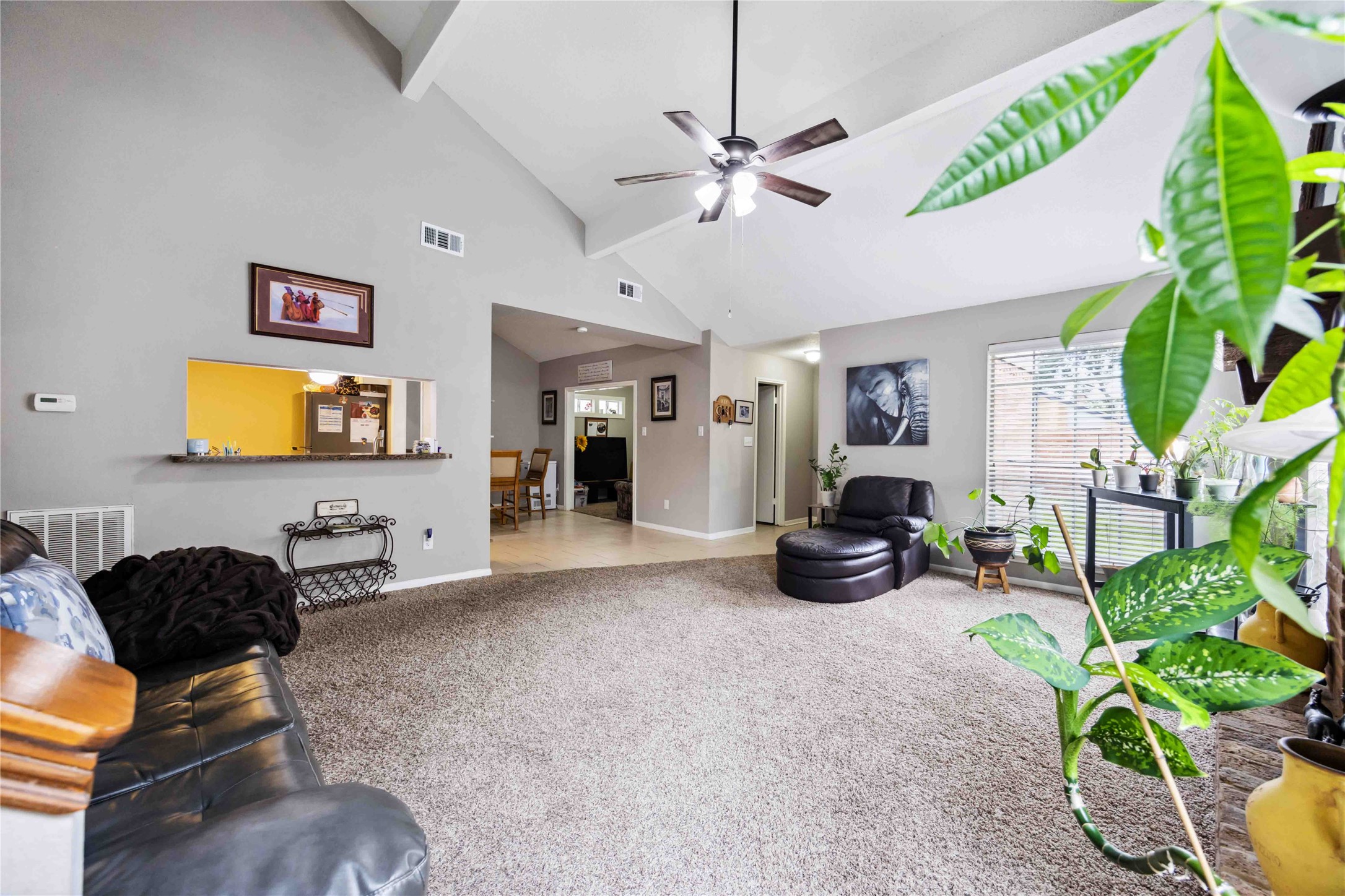 805 Chateau Place Property Photo 7