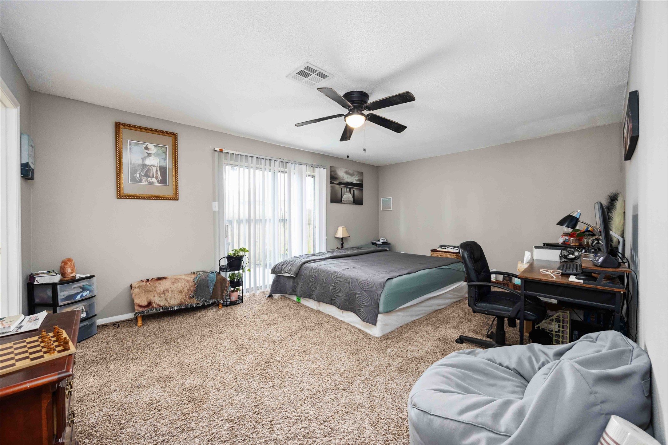 805 Chateau Place Property Photo 15