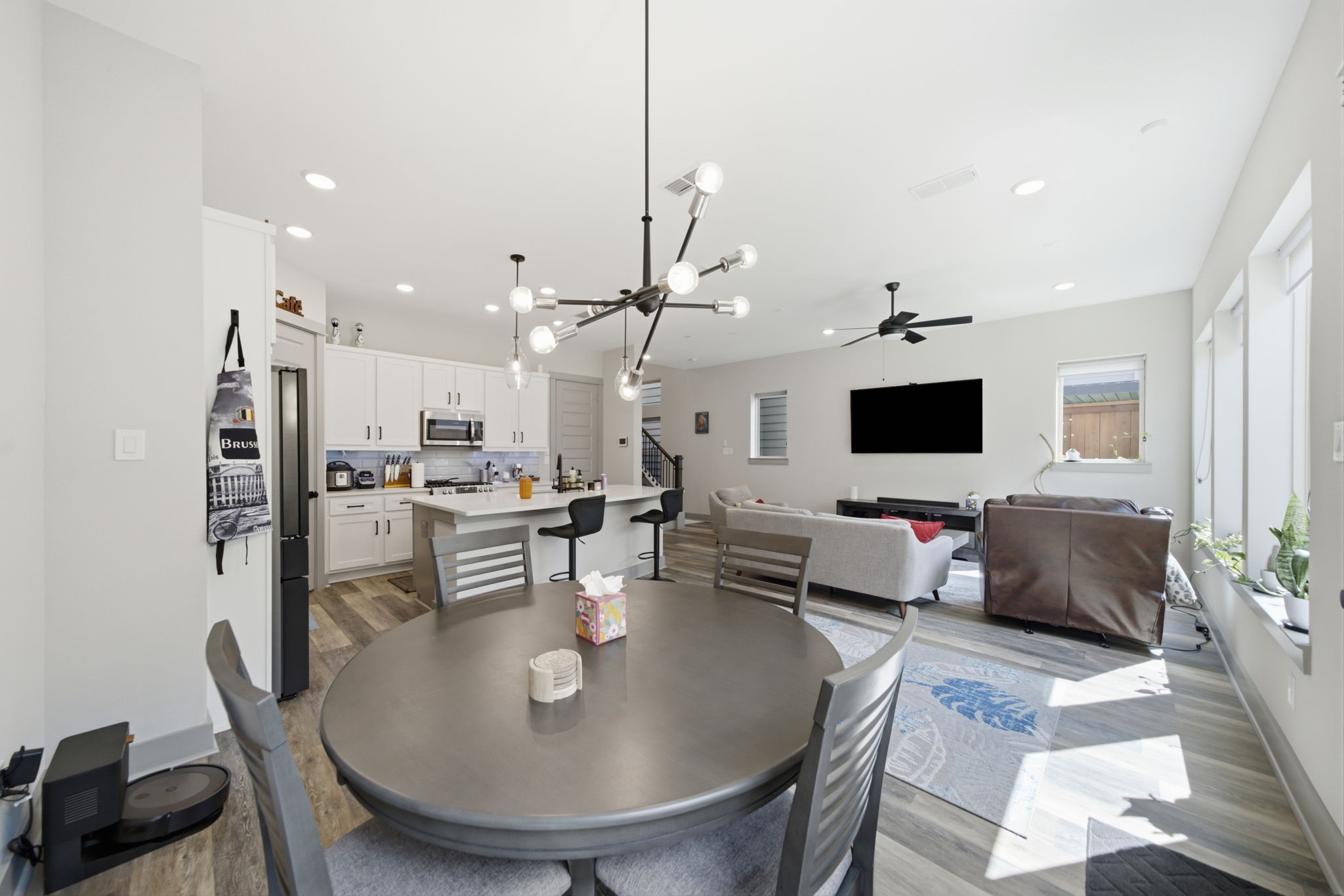 10965 Swang Link Drive Property Photo 8