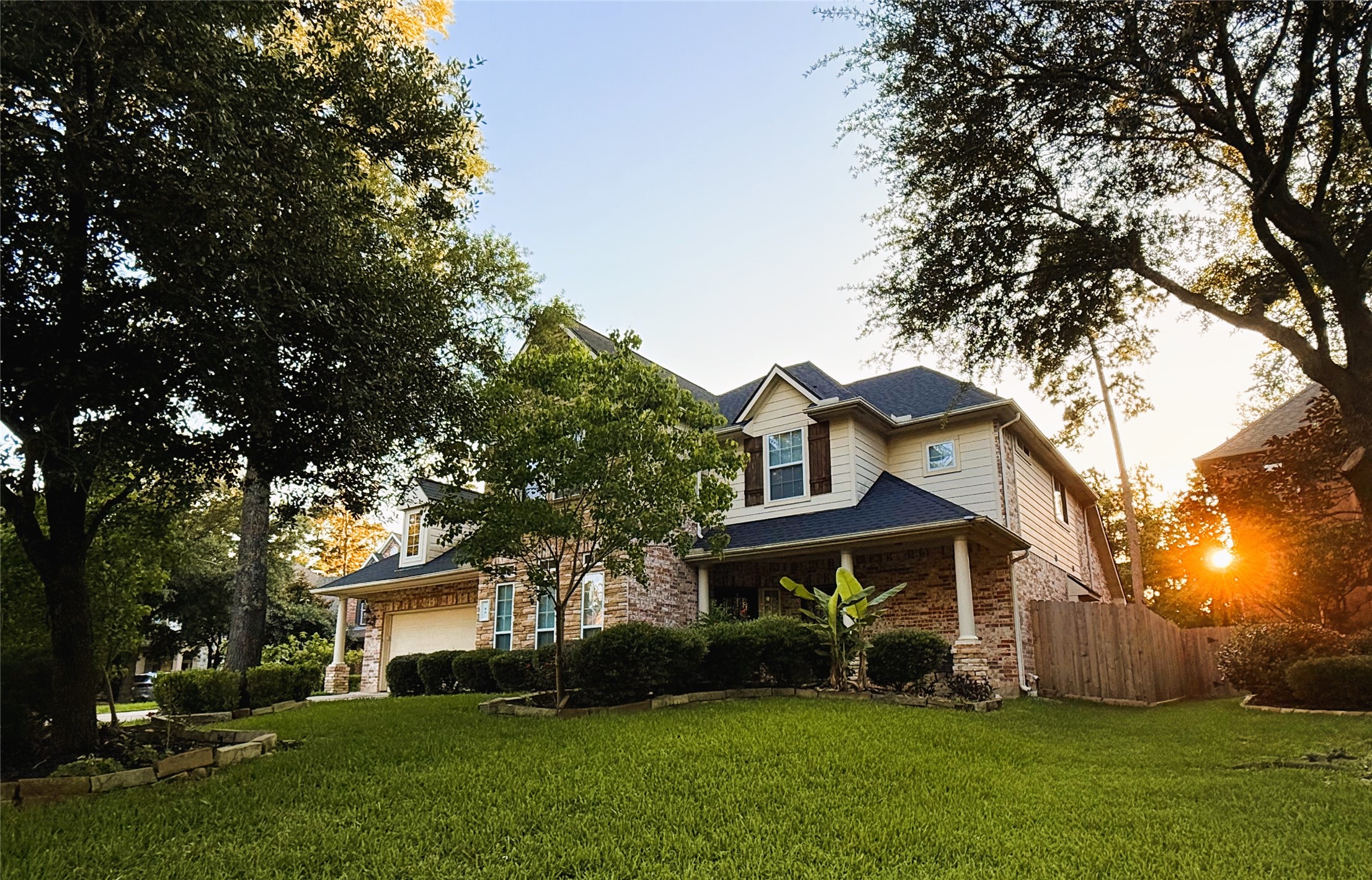 66 Fulshear Court Property Photo 4