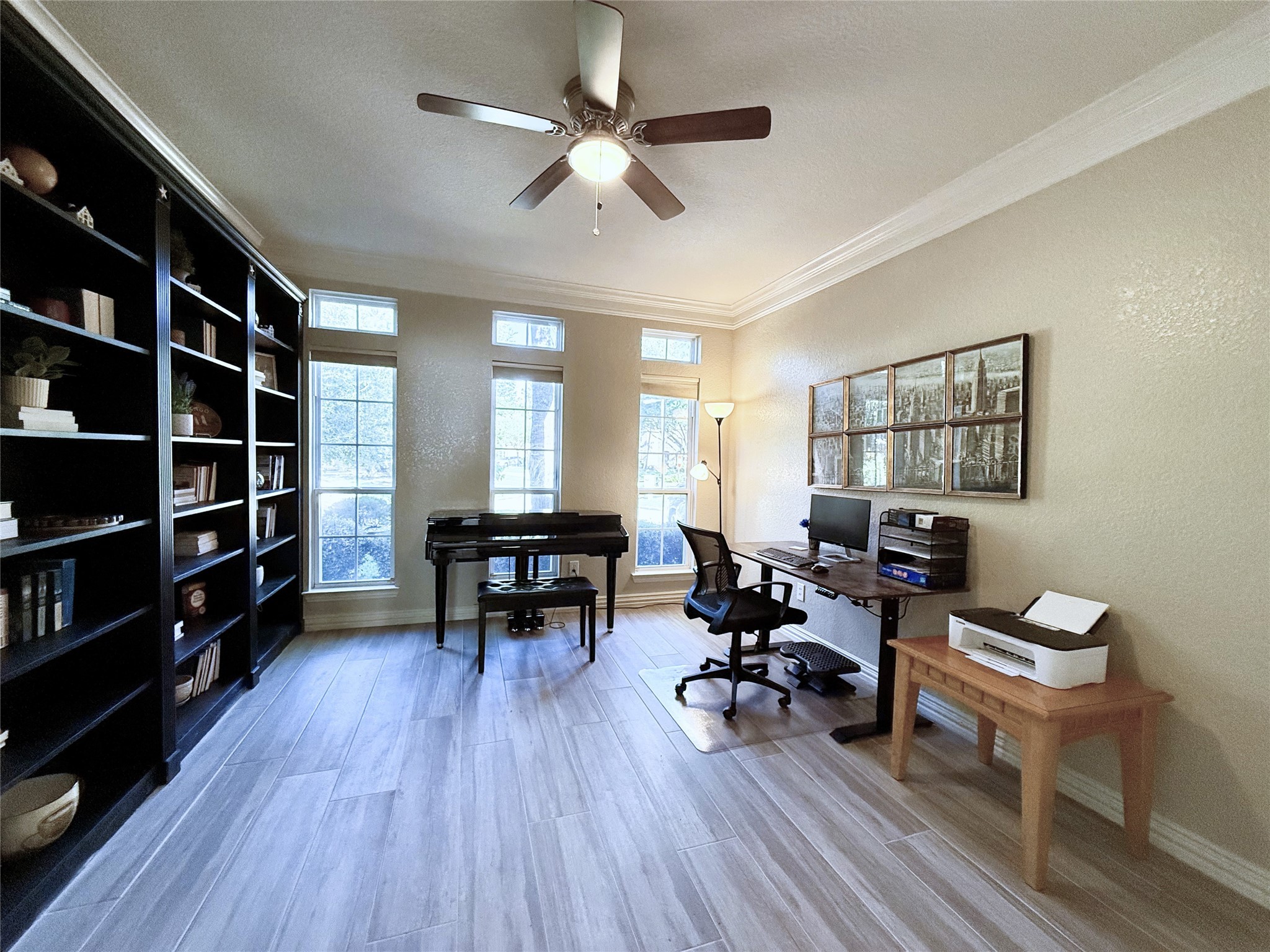 66 Fulshear Court Property Photo 8