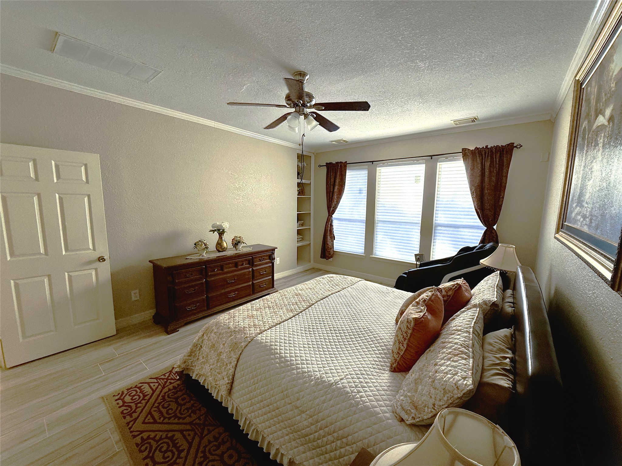 66 Fulshear Court Property Photo 15