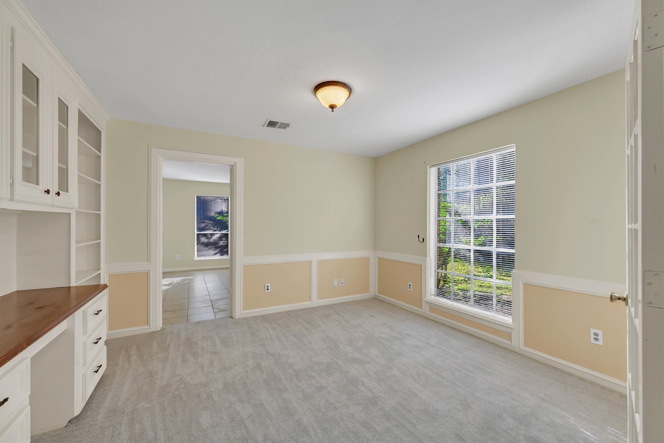 6510 River Mill Drive Property Photo 3