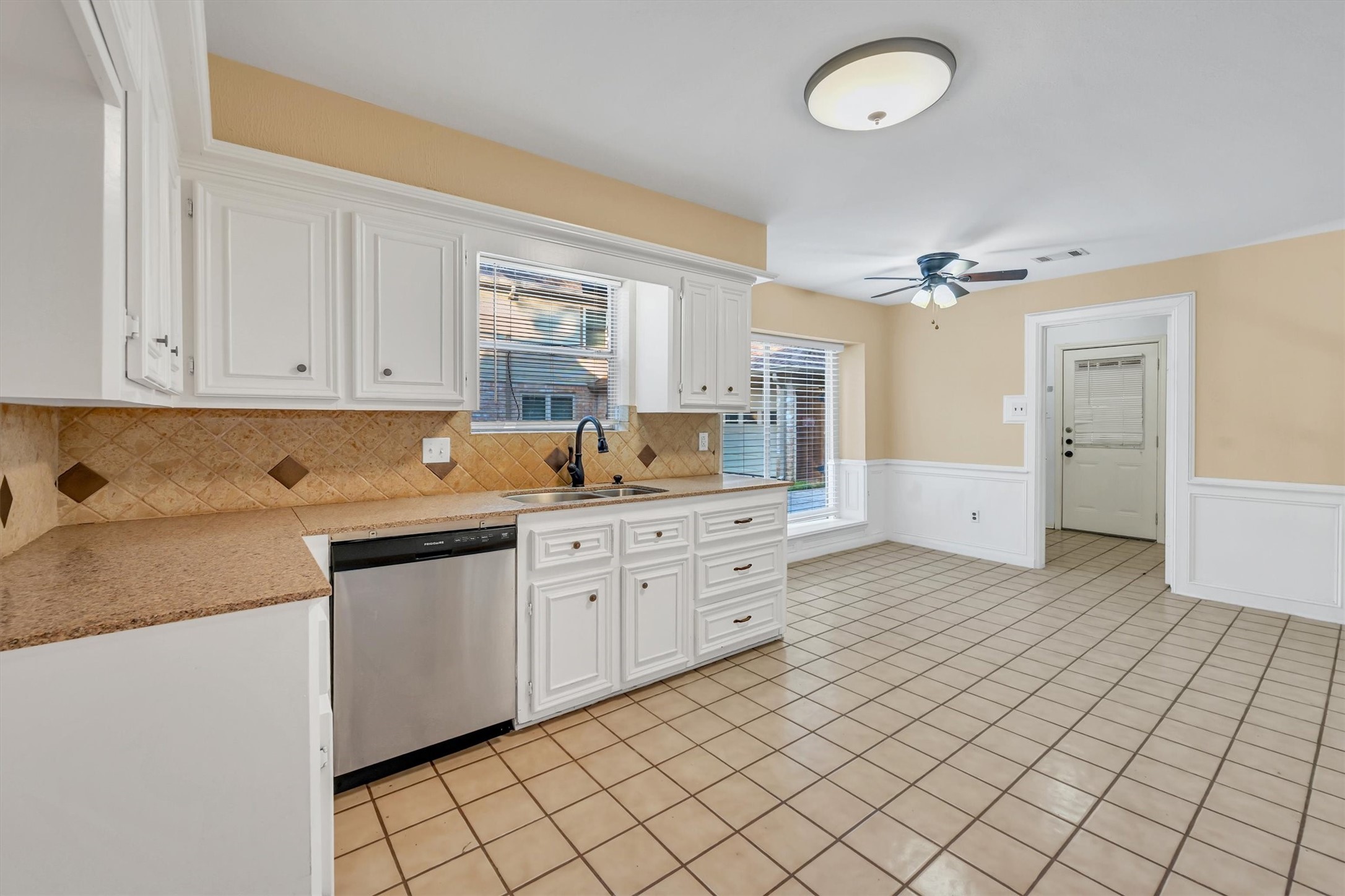 6510 River Mill Drive Property Photo 10