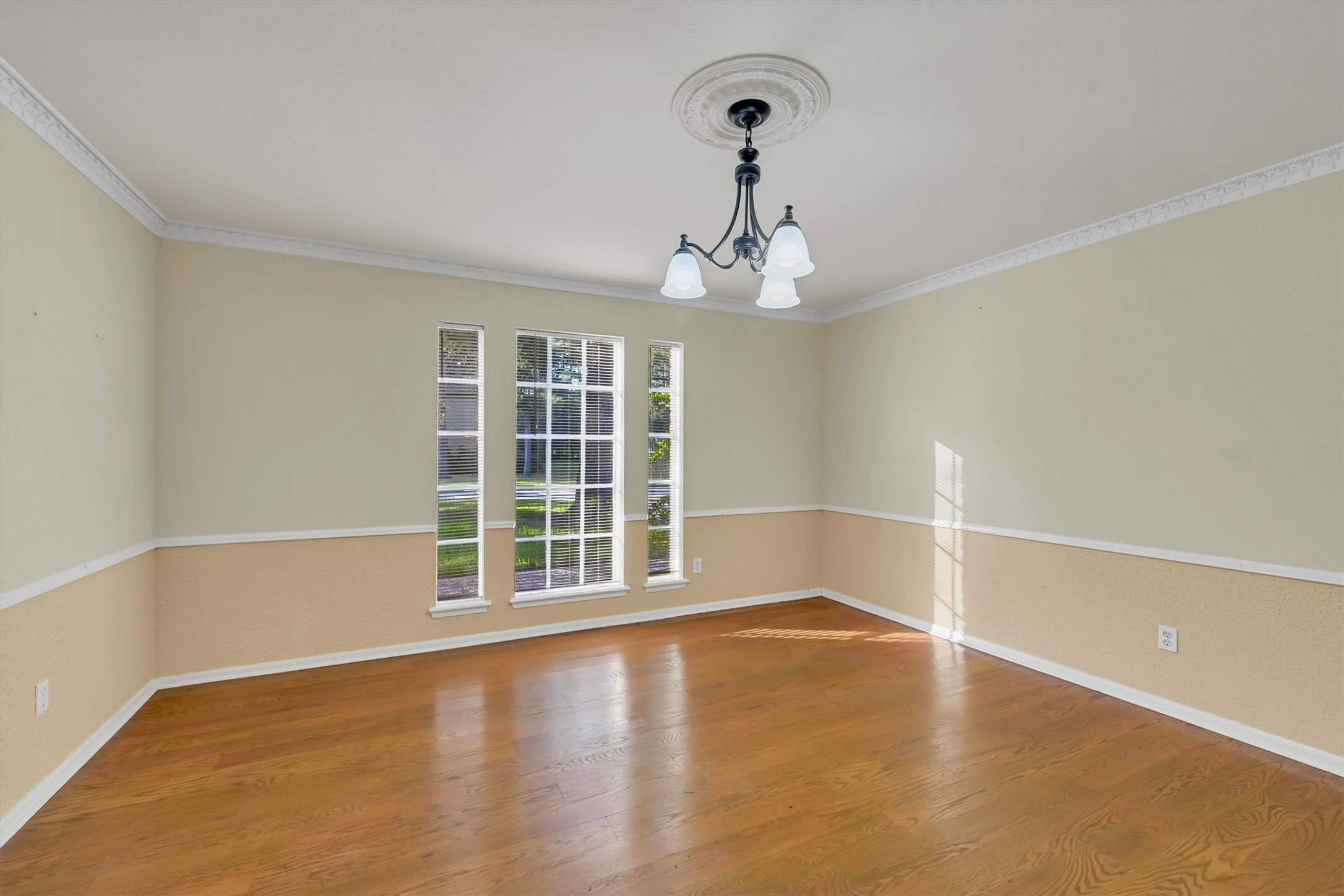 6510 River Mill Drive Property Photo 13