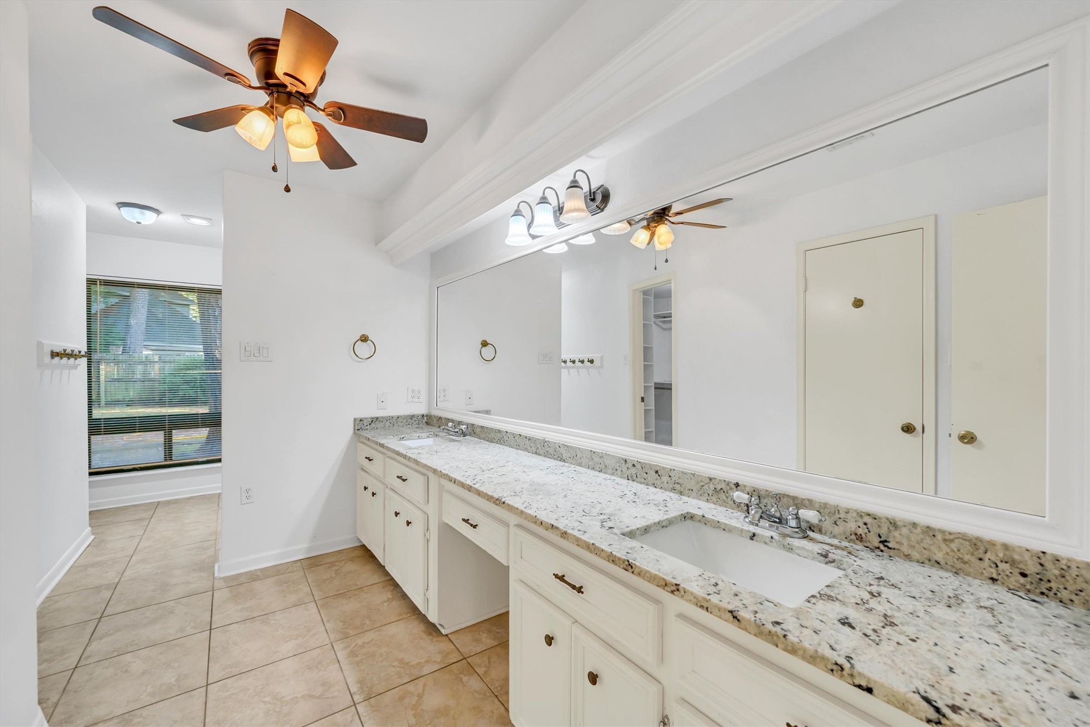 6510 River Mill Drive Property Photo 17