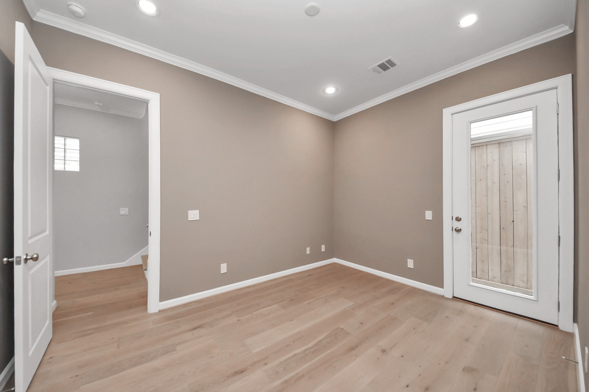 4026 Blossom Street Property Photo 5