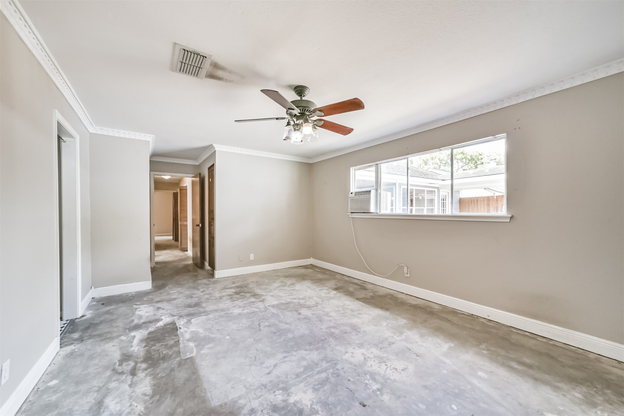 16511 Clearcrest Drive Property Photo 25
