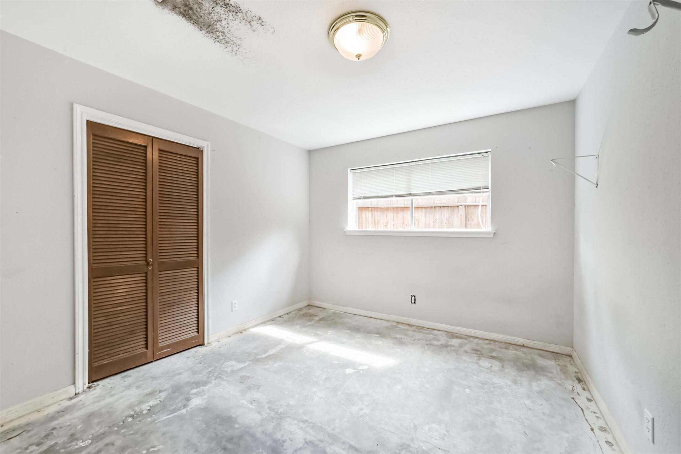 16511 Clearcrest Drive Property Photo 29