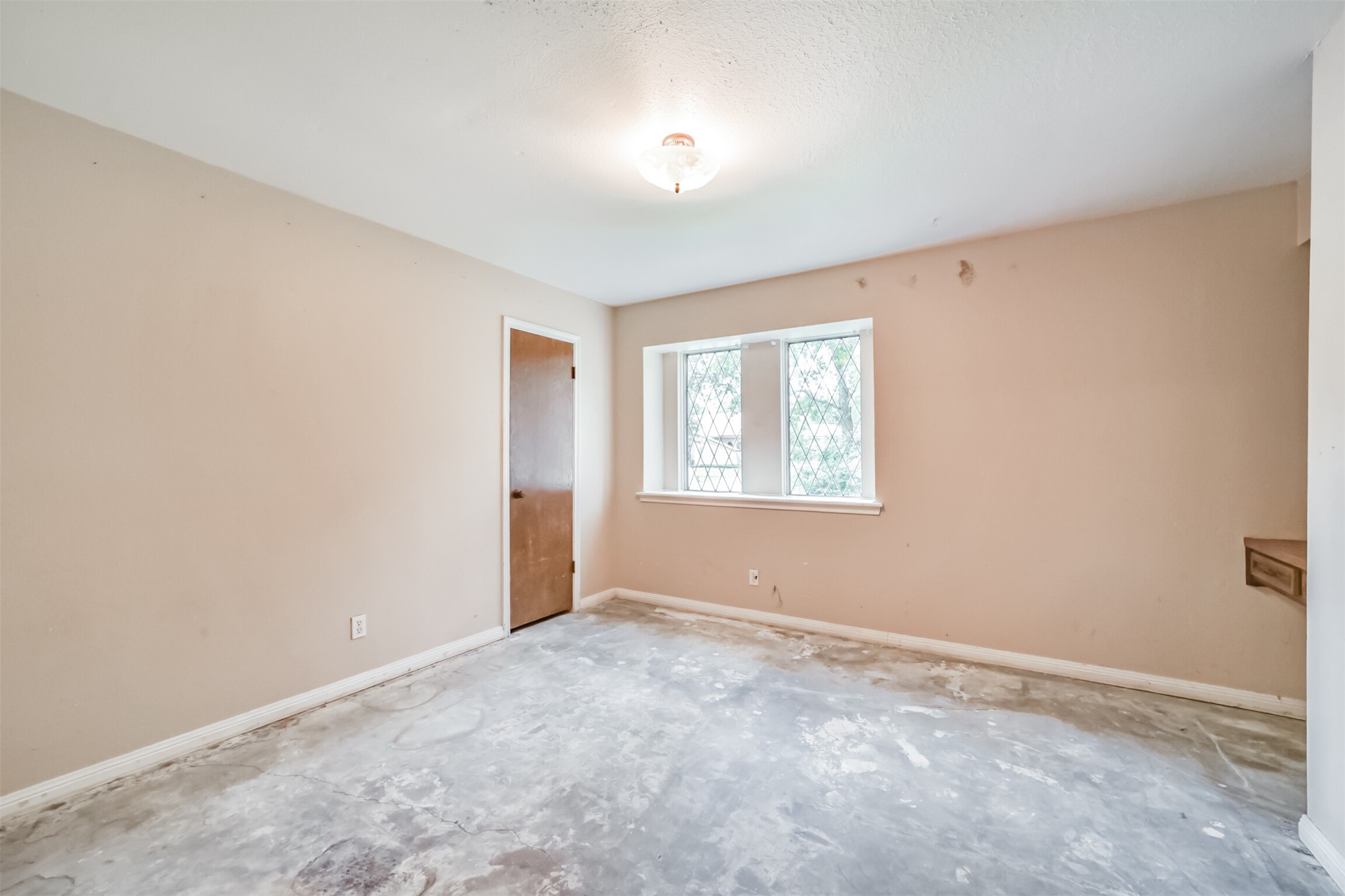 16511 Clearcrest Drive Property Photo 33