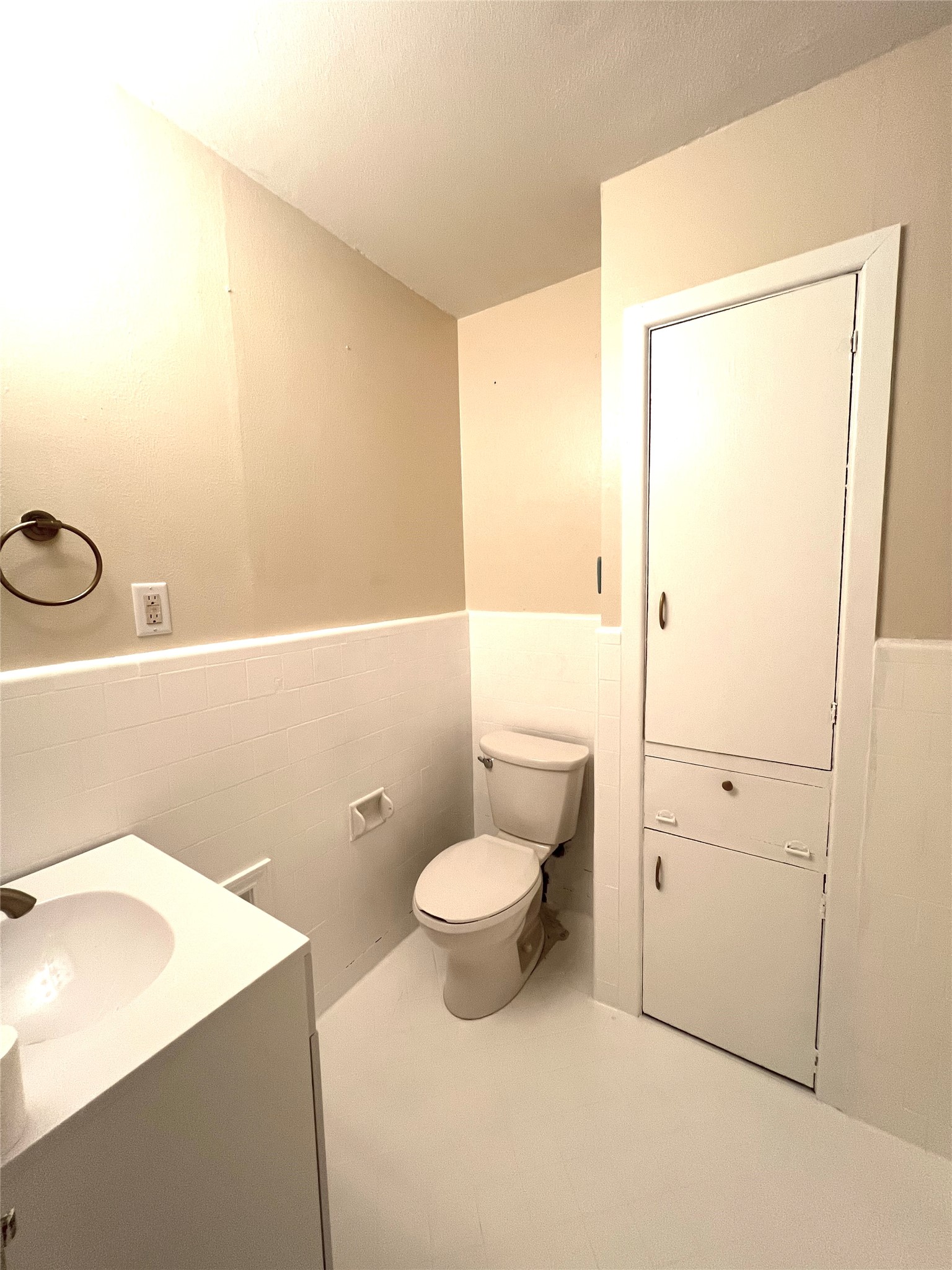 2206 Nancy Lou Street Property Photo 25
