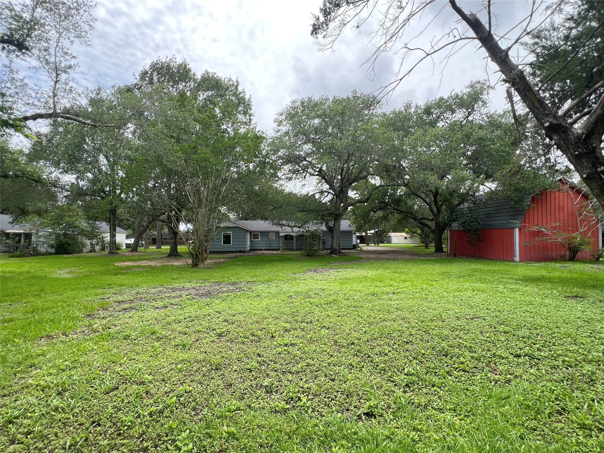 2206 Nancy Lou Street Property Photo 34
