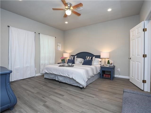 707 Garrett Street B Property Photo 5