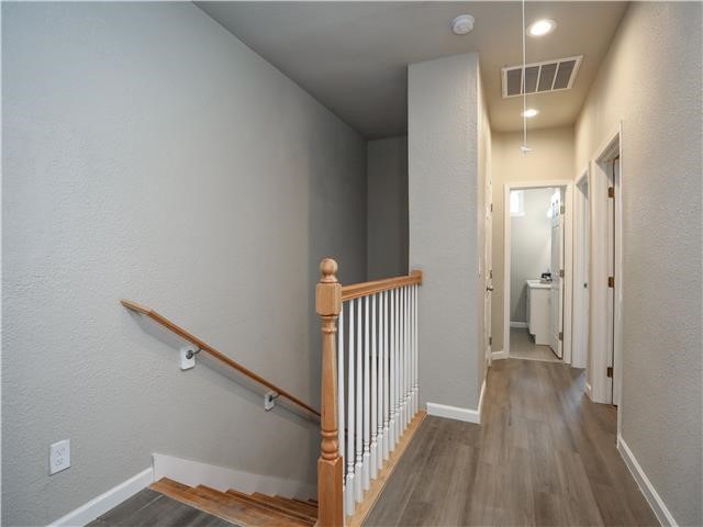 707 Garrett Street B Property Photo 8