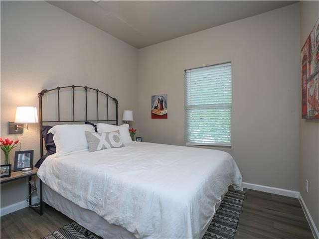 707 Garrett Street B Property Photo 14