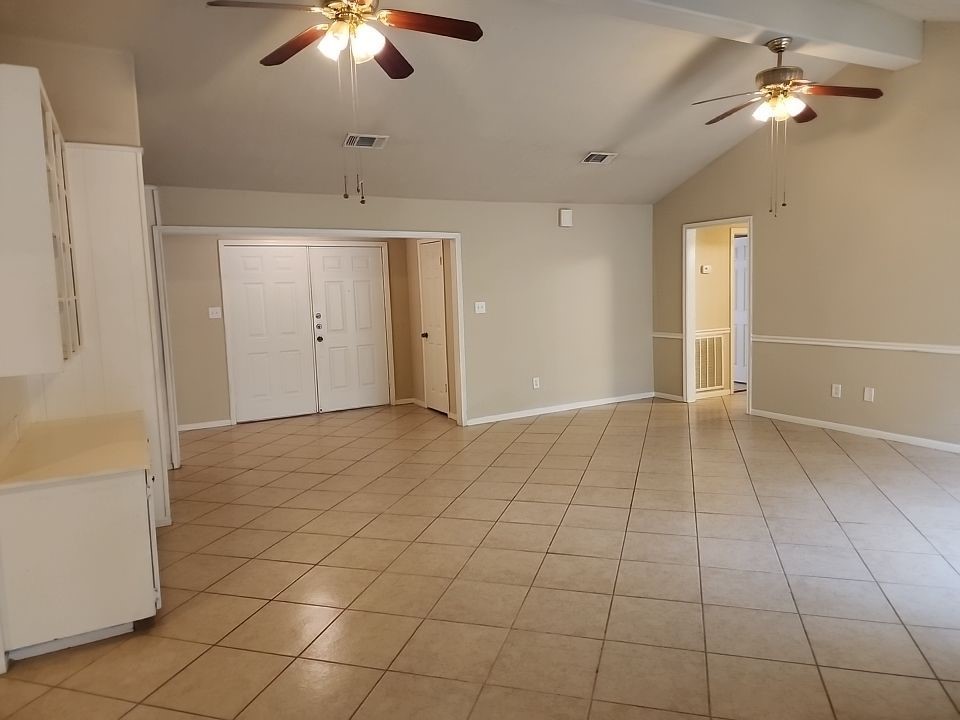 22714 Bayou Elm Drive Property Photo 4