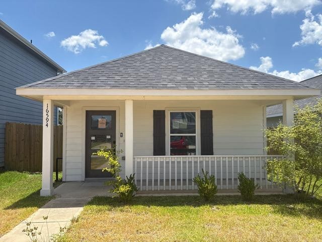 16594 Colleen Place Property Photo 2