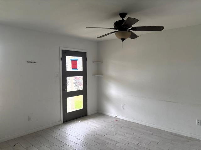 16594 Colleen Place Property Photo 6