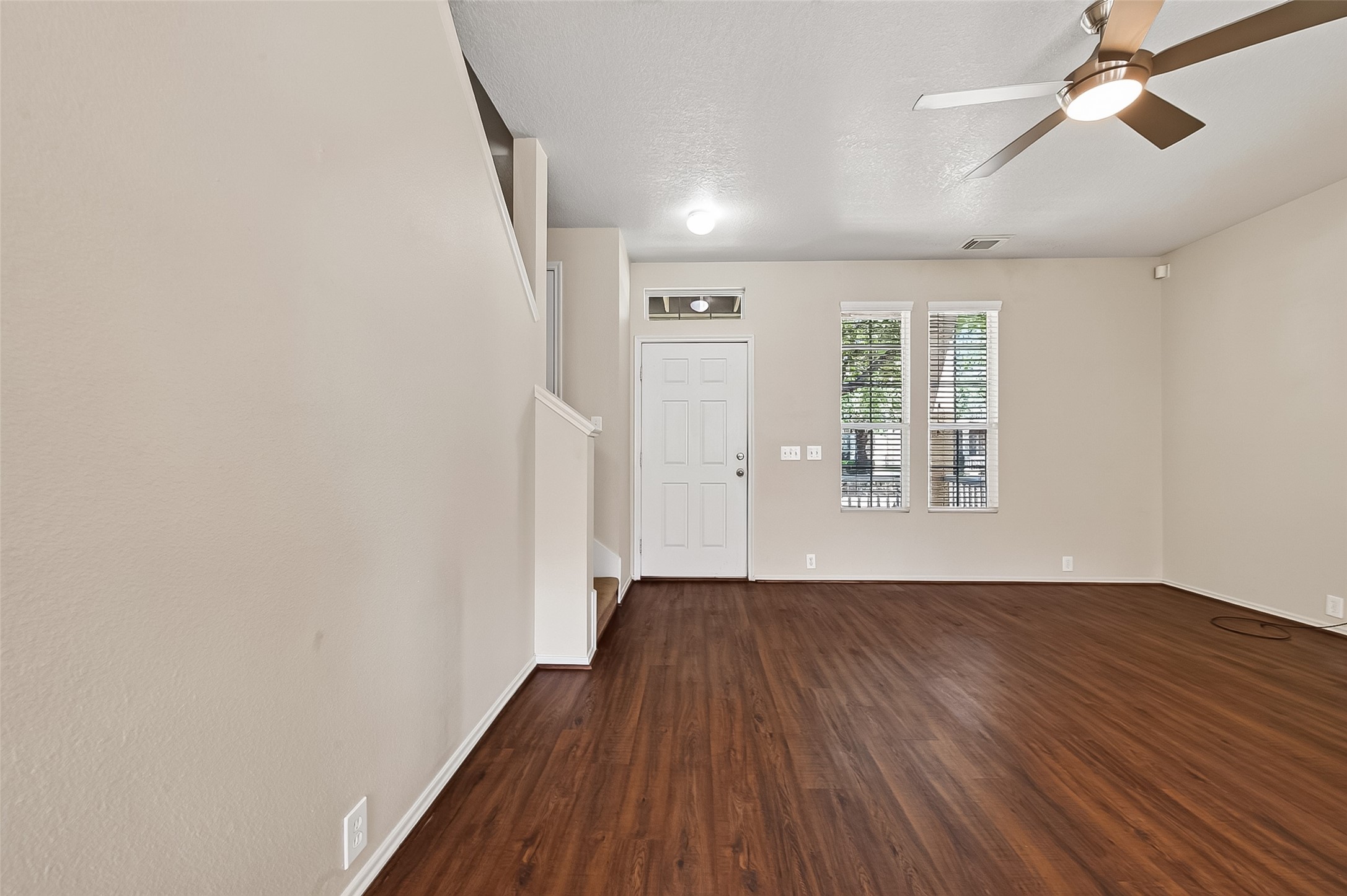 16735 Pine Castle Drive Property Photo 4