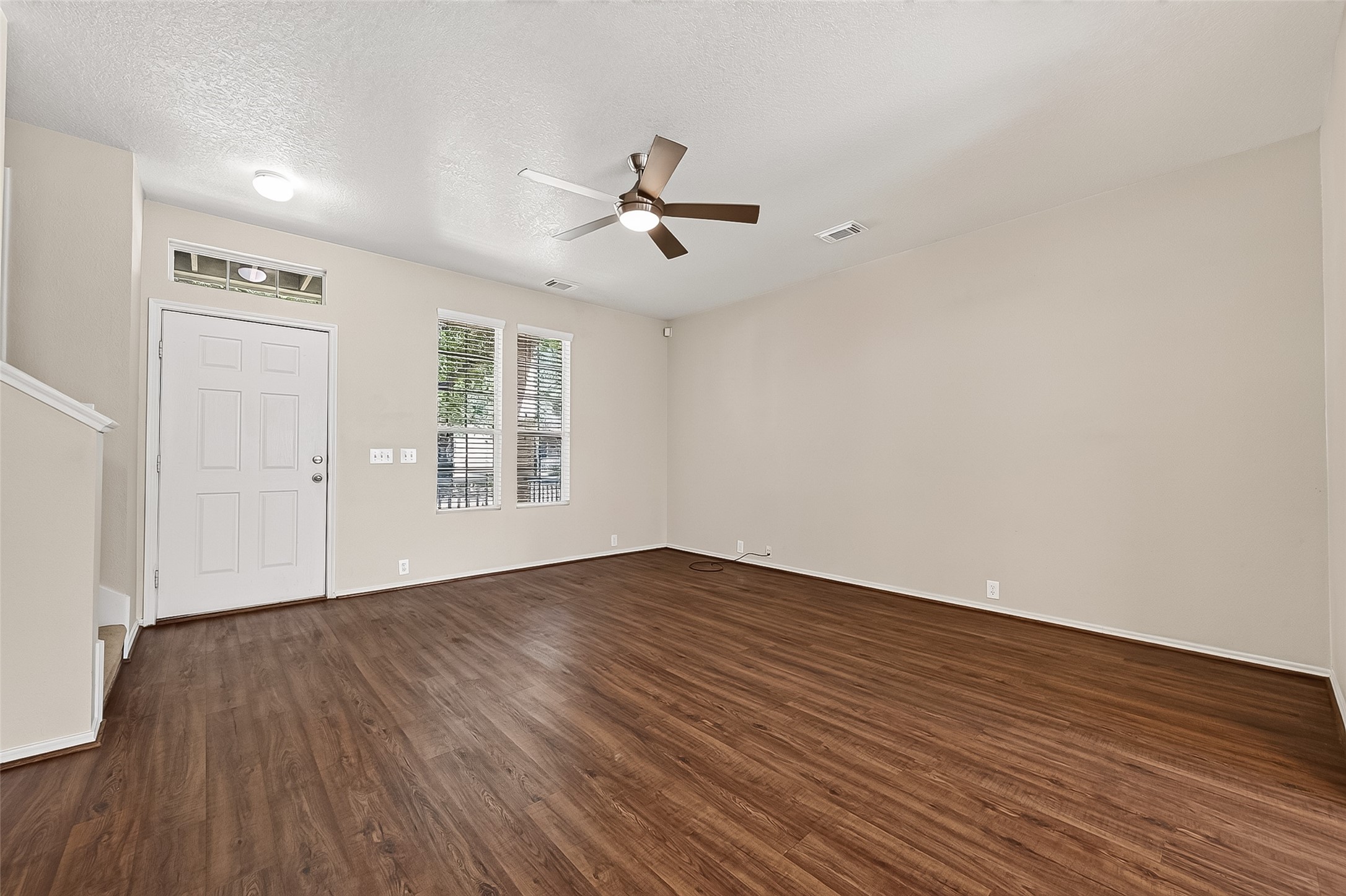 16735 Pine Castle Drive Property Photo 5
