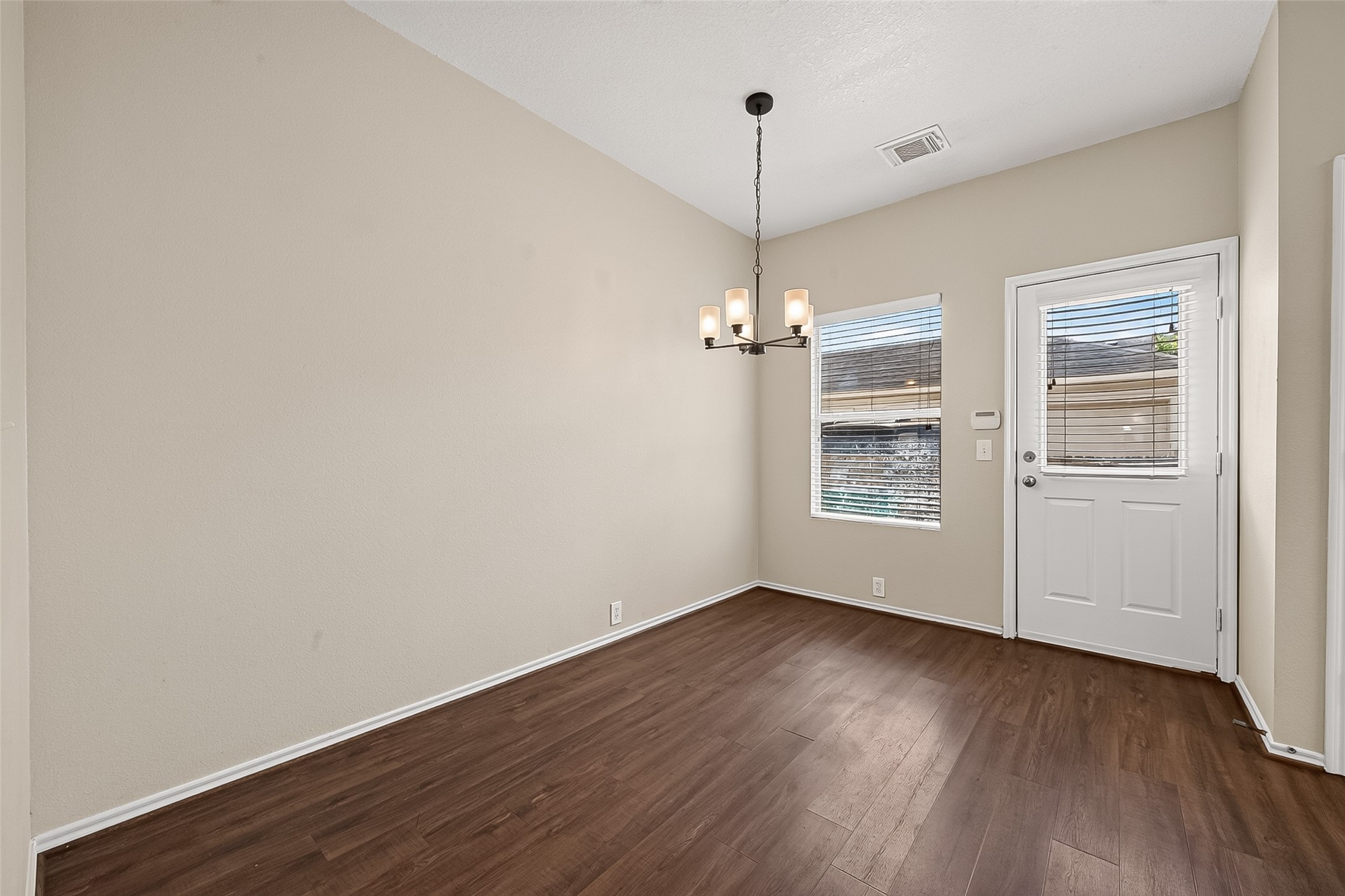 16735 Pine Castle Drive Property Photo 8
