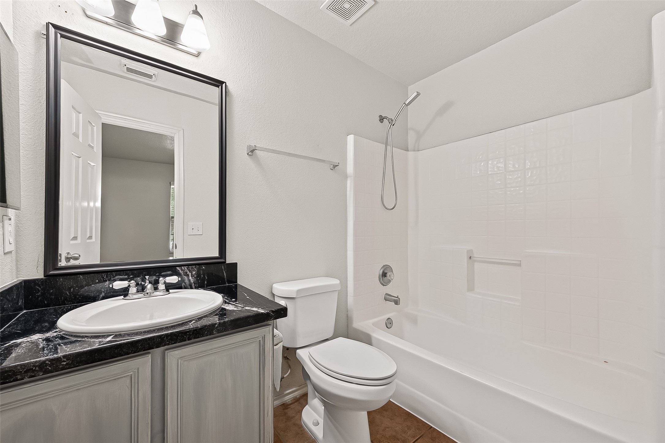 16735 Pine Castle Drive Property Photo 20