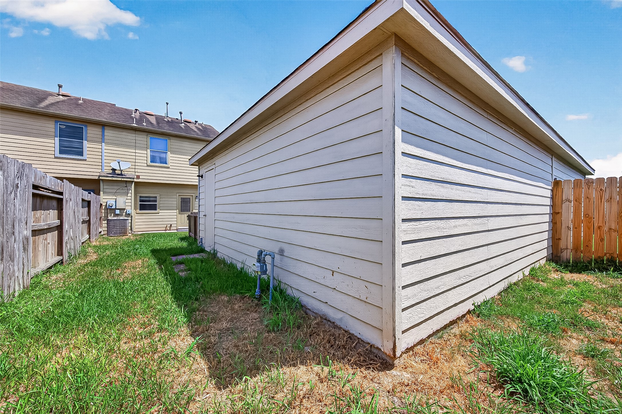 16735 Pine Castle Drive Property Photo 24