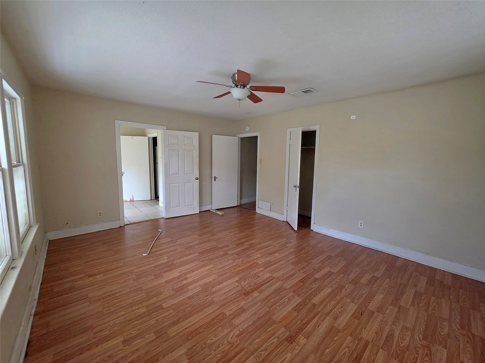 5011 Avenue N 1/2 Property Photo 10