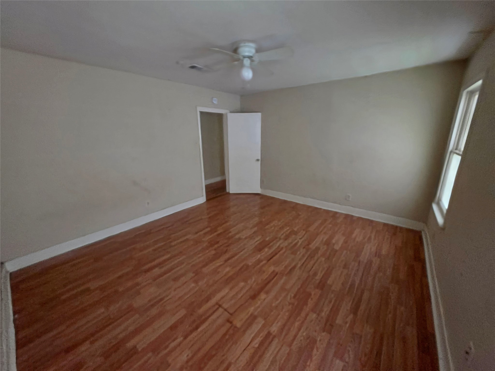 5011 Avenue N 1/2 Property Photo 12