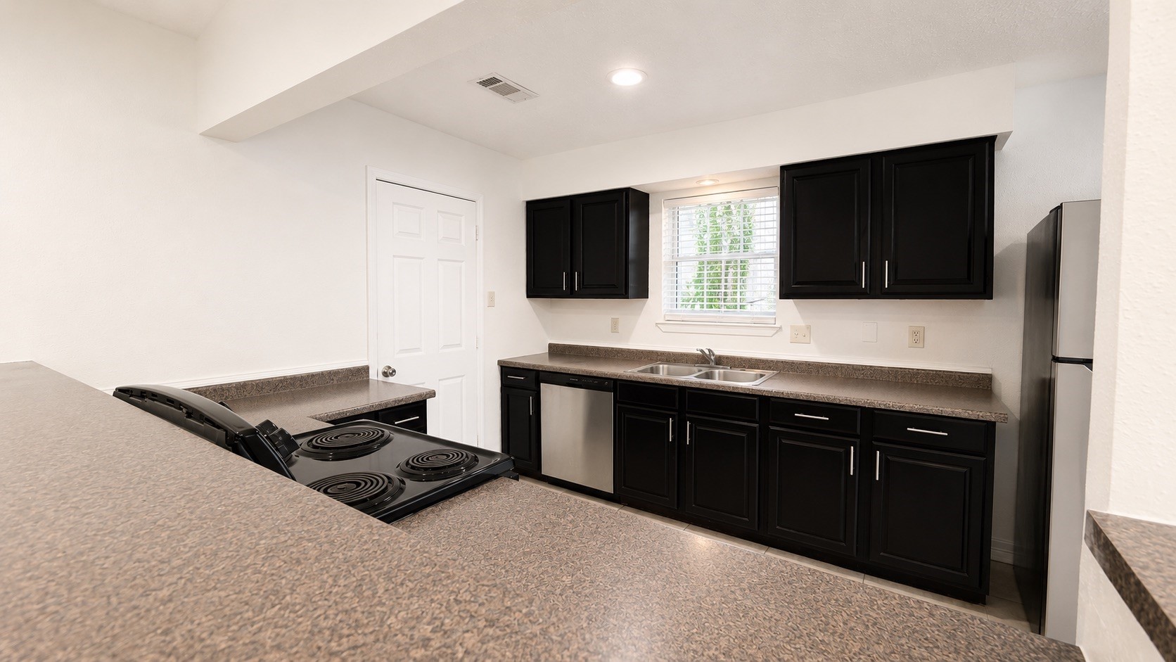 1823 Pewter Court Property Photo 13