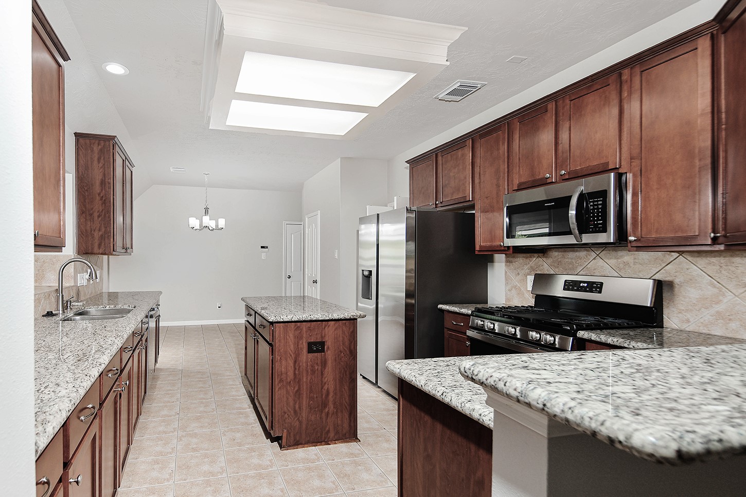 11 Fair Light Property Photo 9